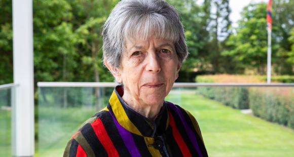 Hazelanne Lewis, Sands Patron