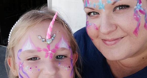 Emma Kedge and her daughter Ruby