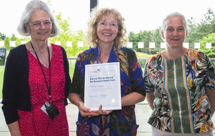Gemma Sayer, winner of Elaine Thorp Award for Bereavement Care, with Kate Brintworth, Chief Midwifery Officer for England
